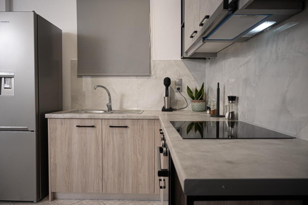 Thalia Apartments Каламата Экстерьер фото