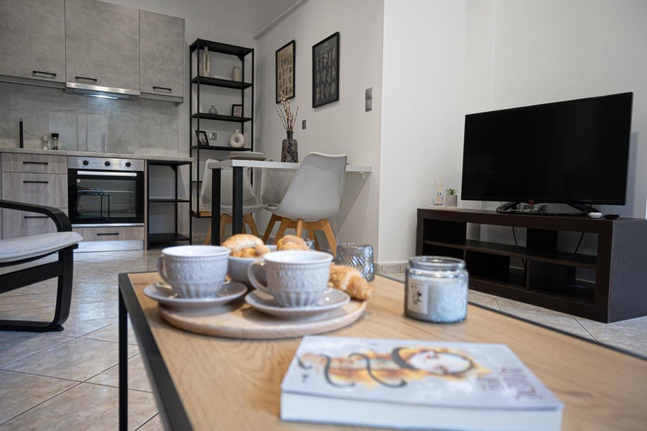 Thalia Apartments Каламата Экстерьер фото